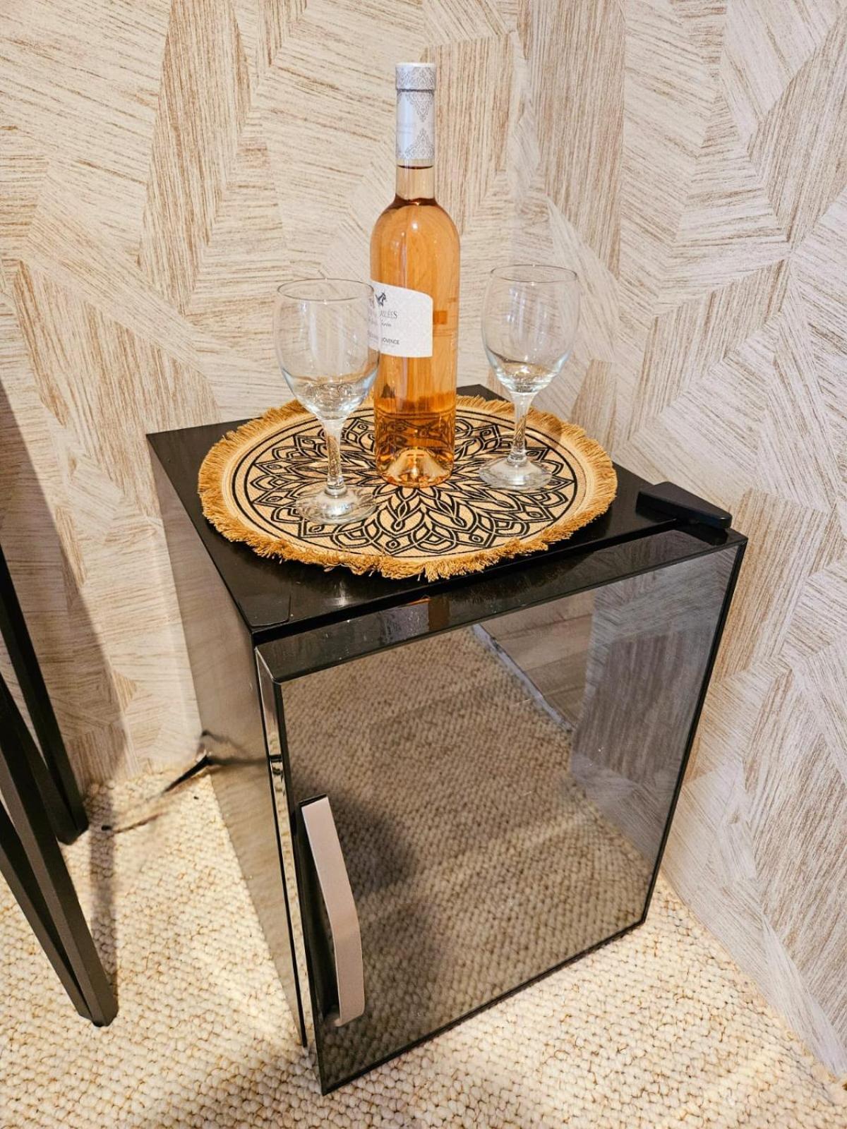 Suites Coupo Santo Et Lou Peiro Cotignac Εξωτερικό φωτογραφία